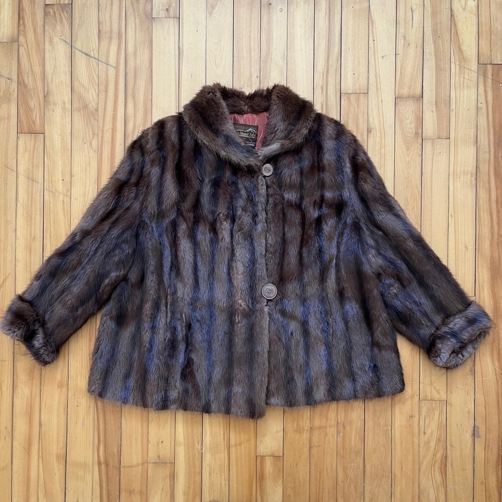 Vintage Brown Real Fur Coat Womens Medium / large Button Front Beau-Mount Furs